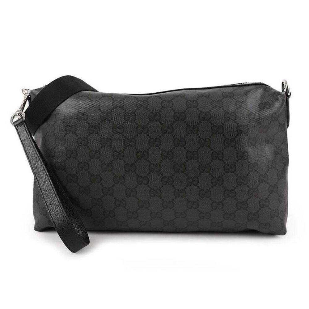 Essence Classic Medium Crossbody Bag